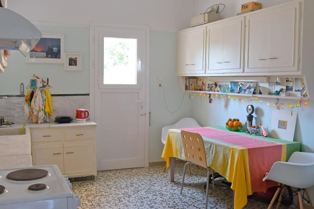 Sevasti Rafina Apartment Bagian luar foto